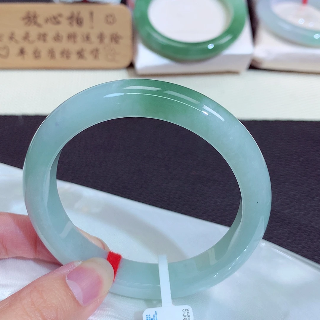 未镶嵌手镯翡翠7013