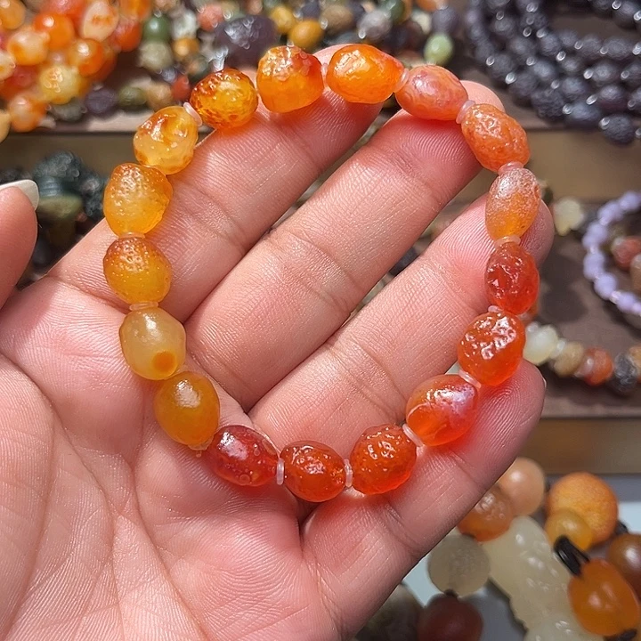 阿拉善彩玛瑙手串