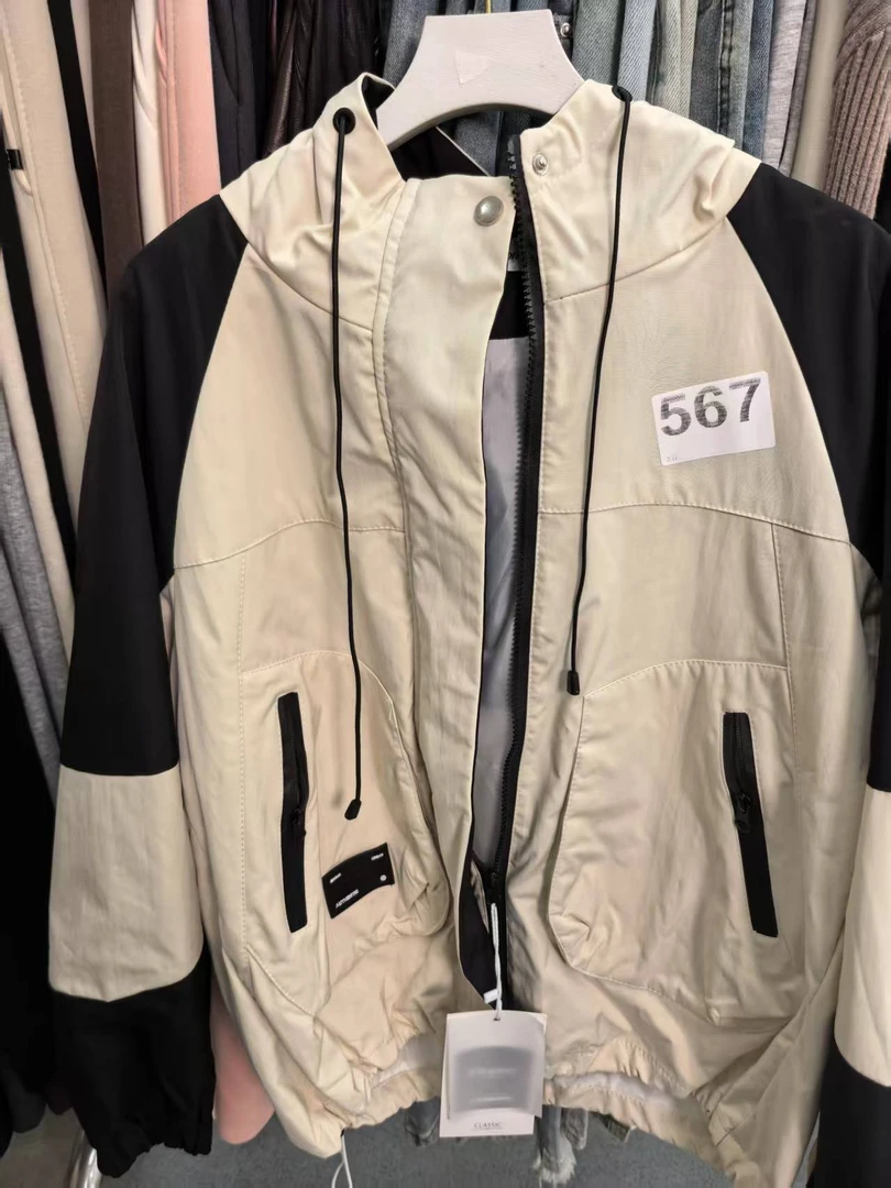 2025新款秋冬季男女款运动户外防风冲锋衣外套