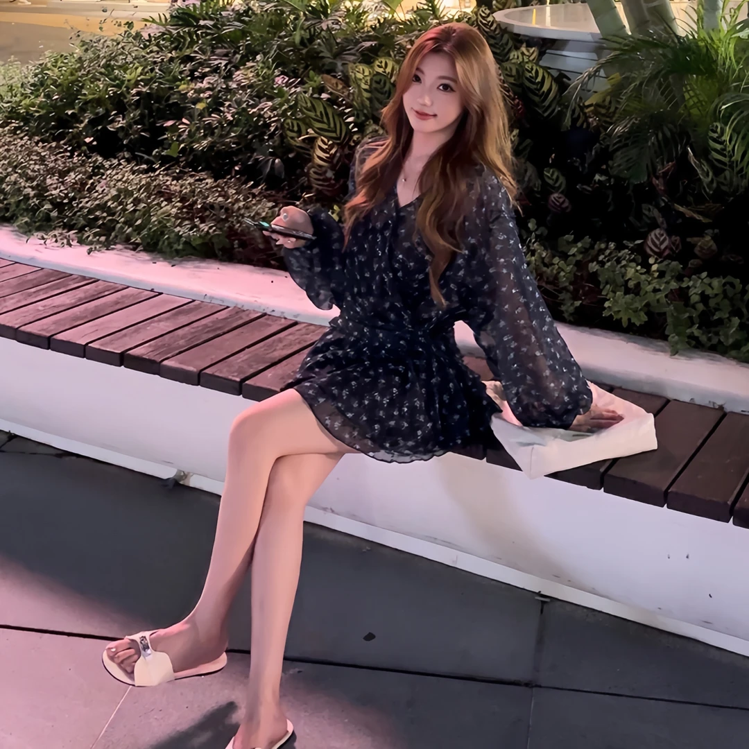 阿云服饰 19-49在这 网红千金轻奢南油上衣 扣号（n退n换）