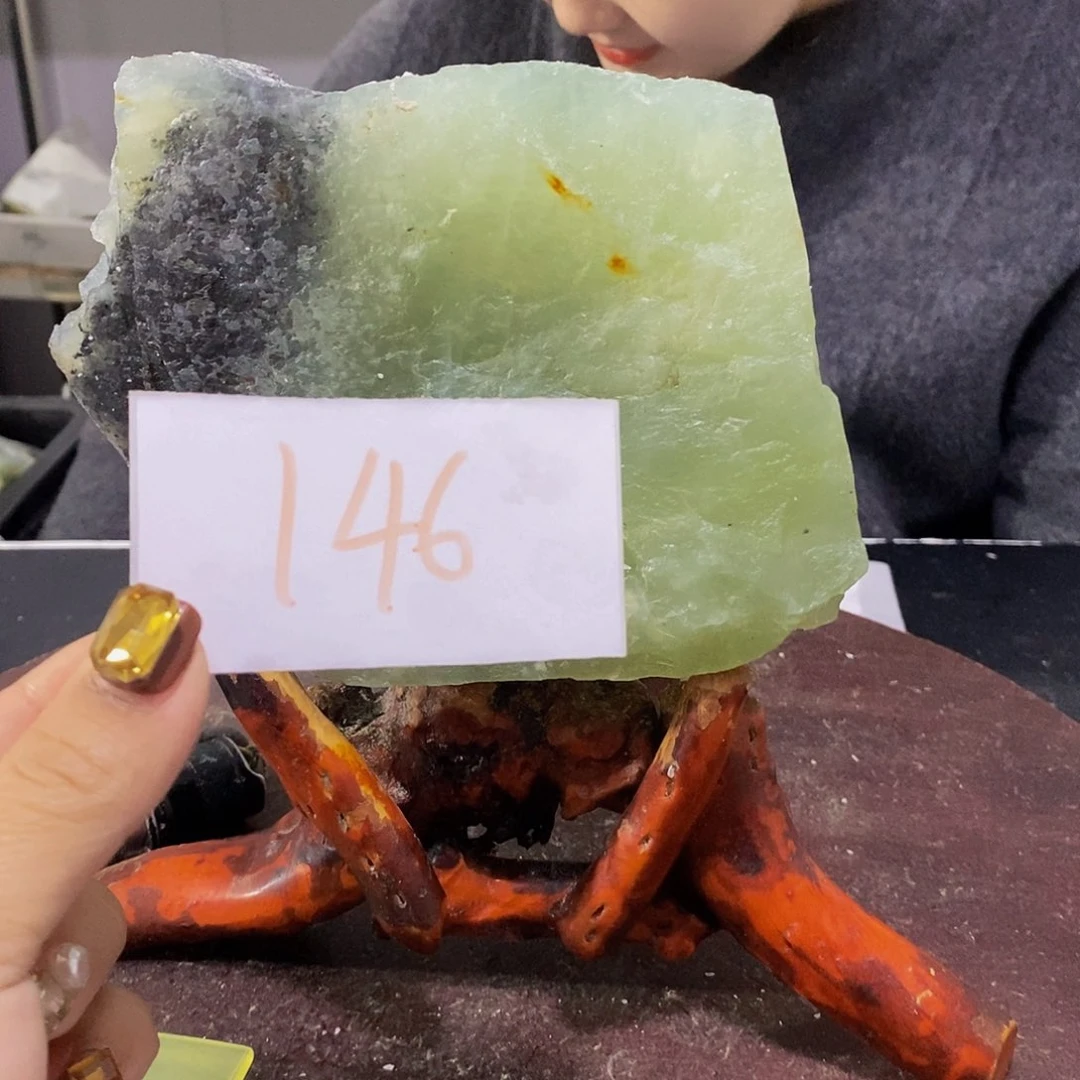 蛇纹石玉原石未镶嵌都****觉