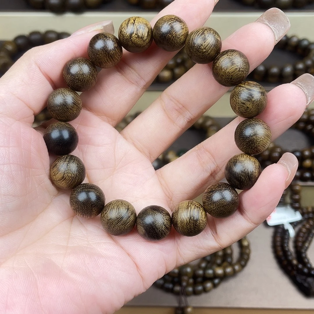 一***好沉香手串越南芽庄白奇虎皮留疤