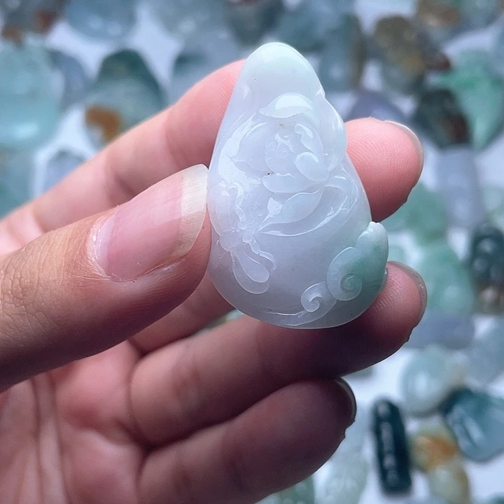 颈饰未镶嵌翡翠翡翠