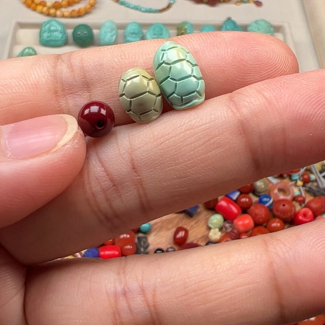 南红玛瑙未镶嵌颈饰