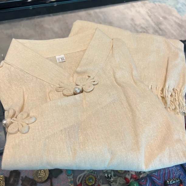 女士长袖衬衫简约百搭休闲上衣藏族风格纯色薄热