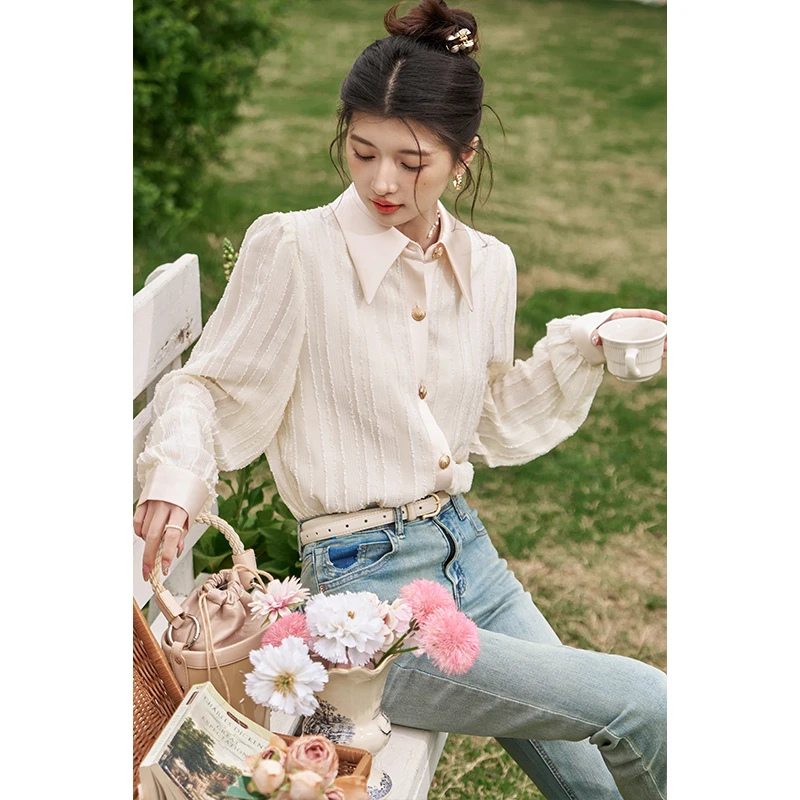 【年中大促】谜秀设计感衬衫女高级感春肌理感衬衣时尚洋气上衣女