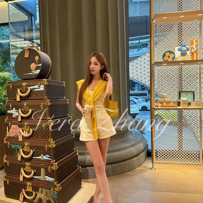 月亮Vera 时髦精/针织无袖T恤假两件修身短袖抽绳收腰短裤女夏