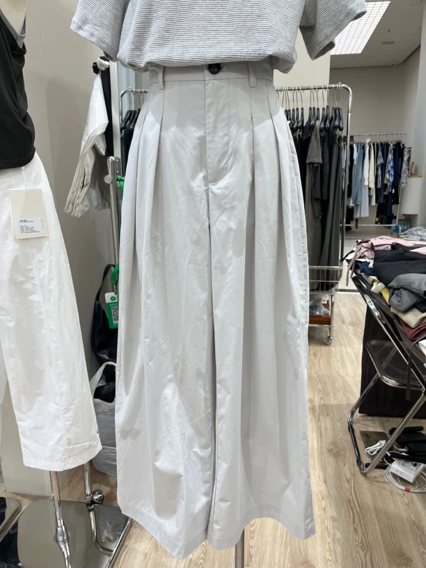 5861后松紧腰头阔腿裤