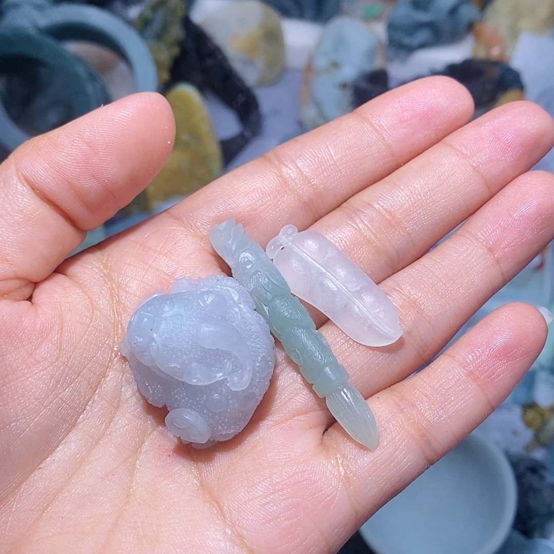 【闪购商品】定制翡翠未镶嵌瘦***王翡翠