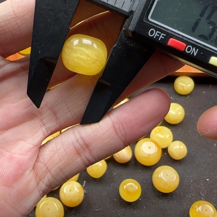 蜜蜡未镶嵌珠宝奇石天然88