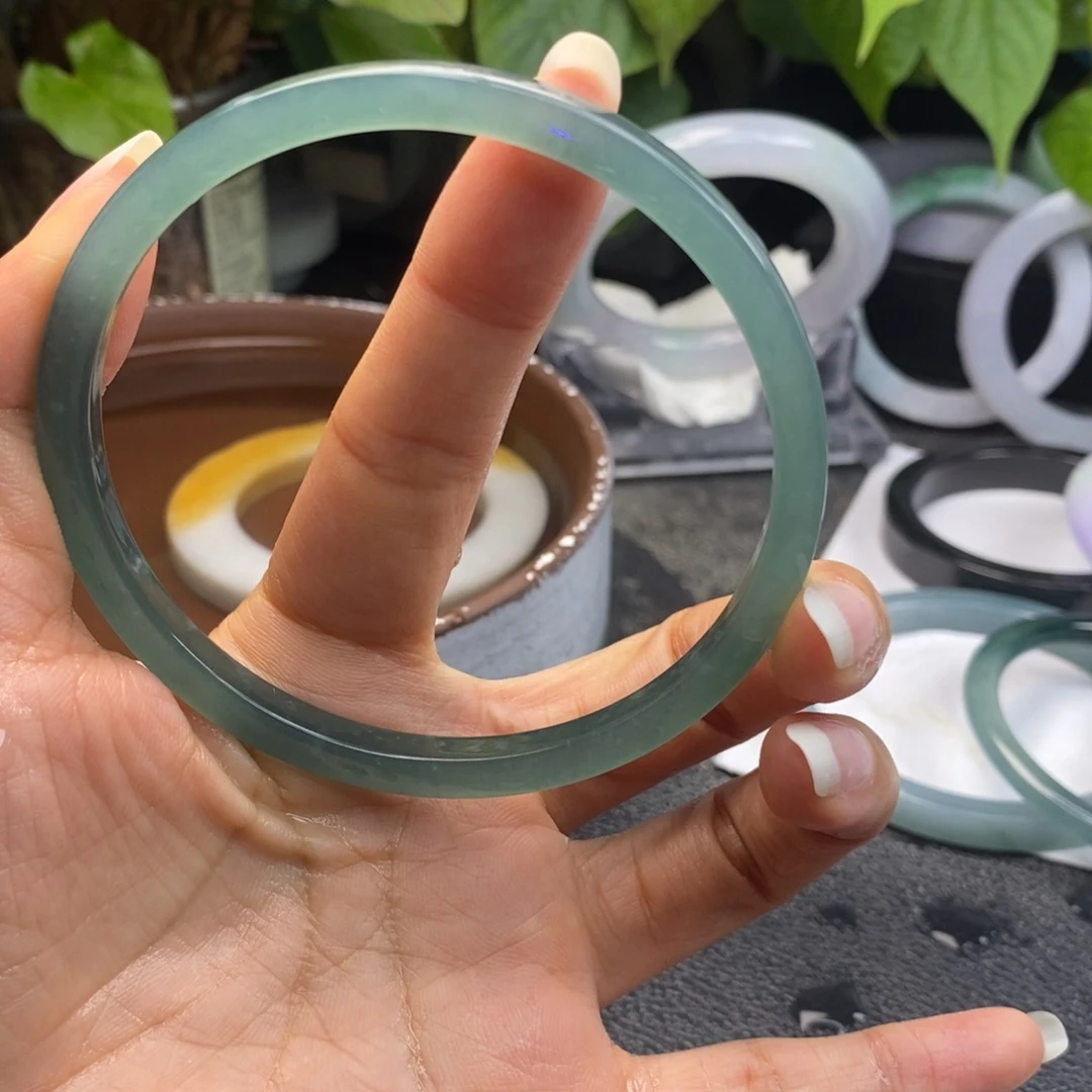 小***琴定制翡翠未镶嵌66