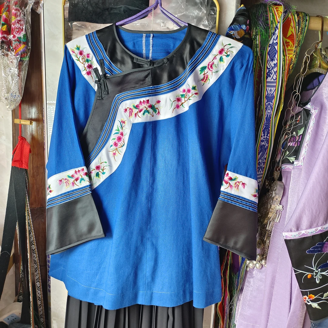 复古刺绣苗服上衣