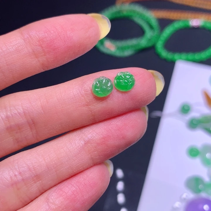 翡翠裸石冰绿花花