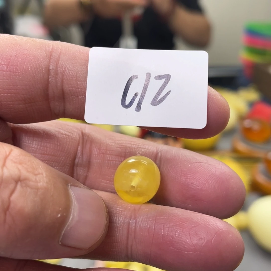 手链琥珀未镶嵌多样性发，发其中一件