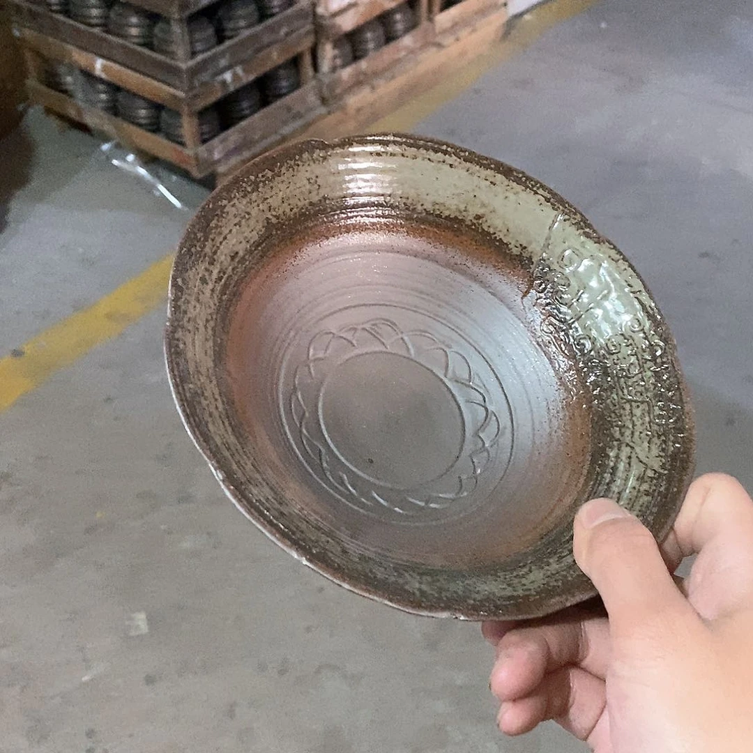 瓷片云***@荷花绽放了我去哪里吃呢……