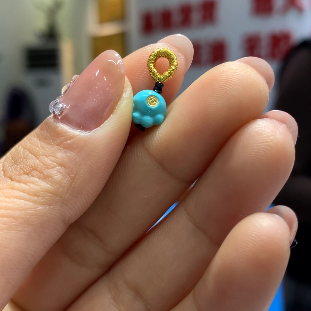 绿松石配饰未镶嵌