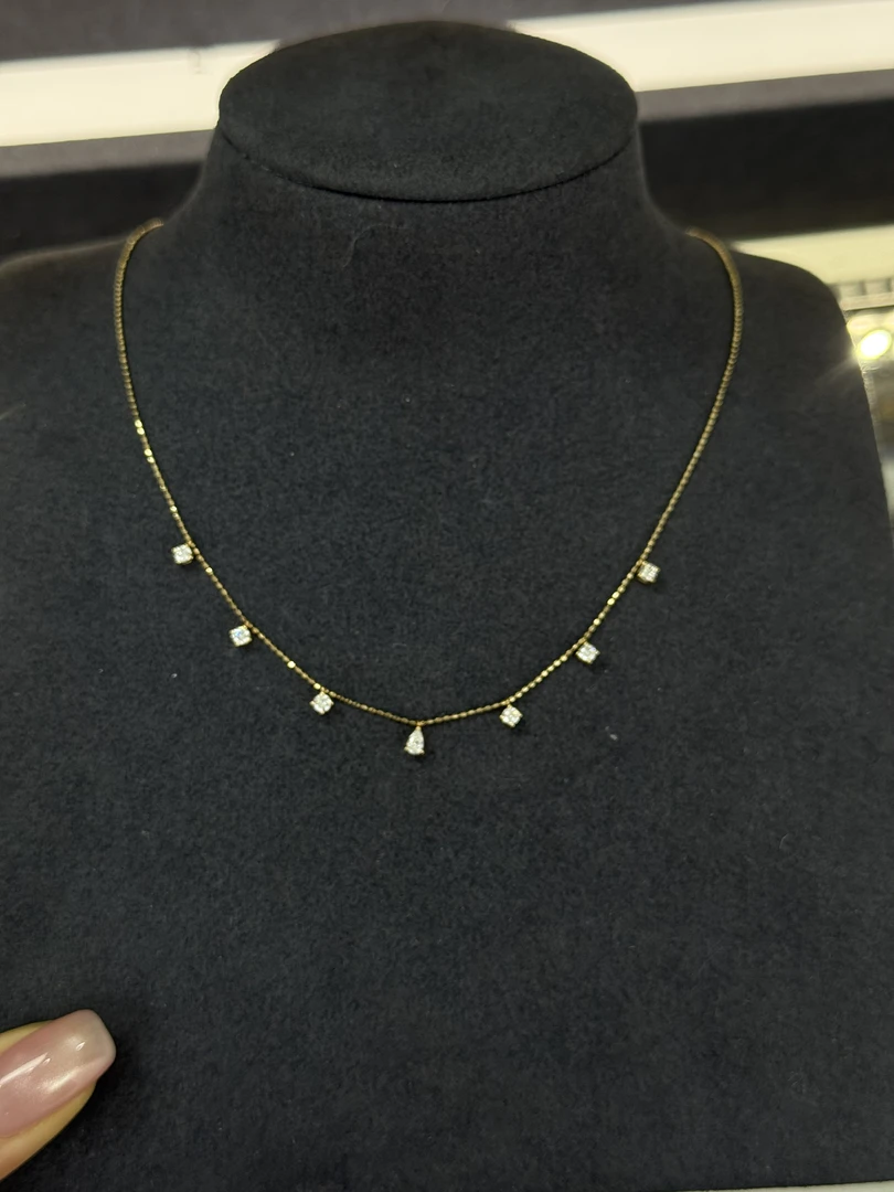 18k金满天星钻石项链