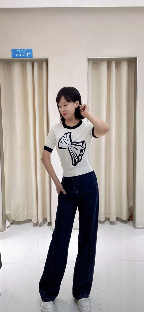迪家时尚藏青色裤子