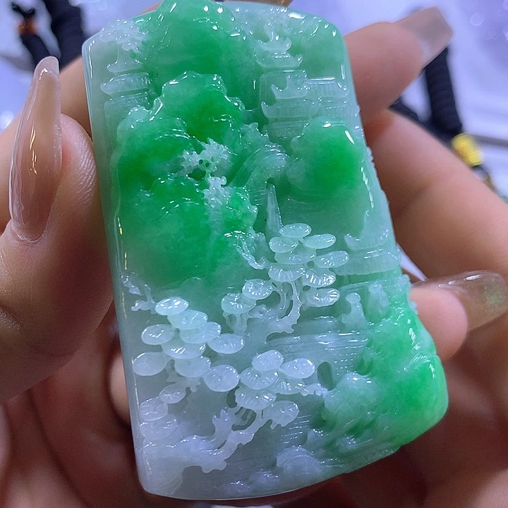 翡翠未镶嵌颈饰天然翡翠A货吊坠