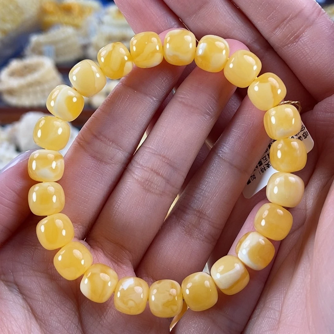 琥珀未镶嵌珠宝奇石9 10.82 同料鸡油红