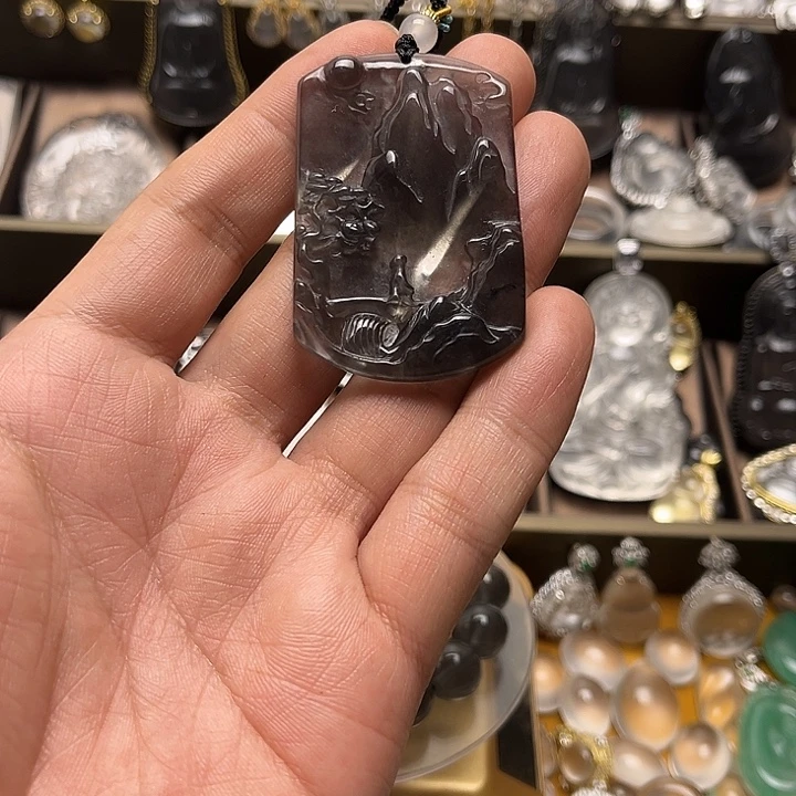 N***g石英质玉未镶嵌山水牌