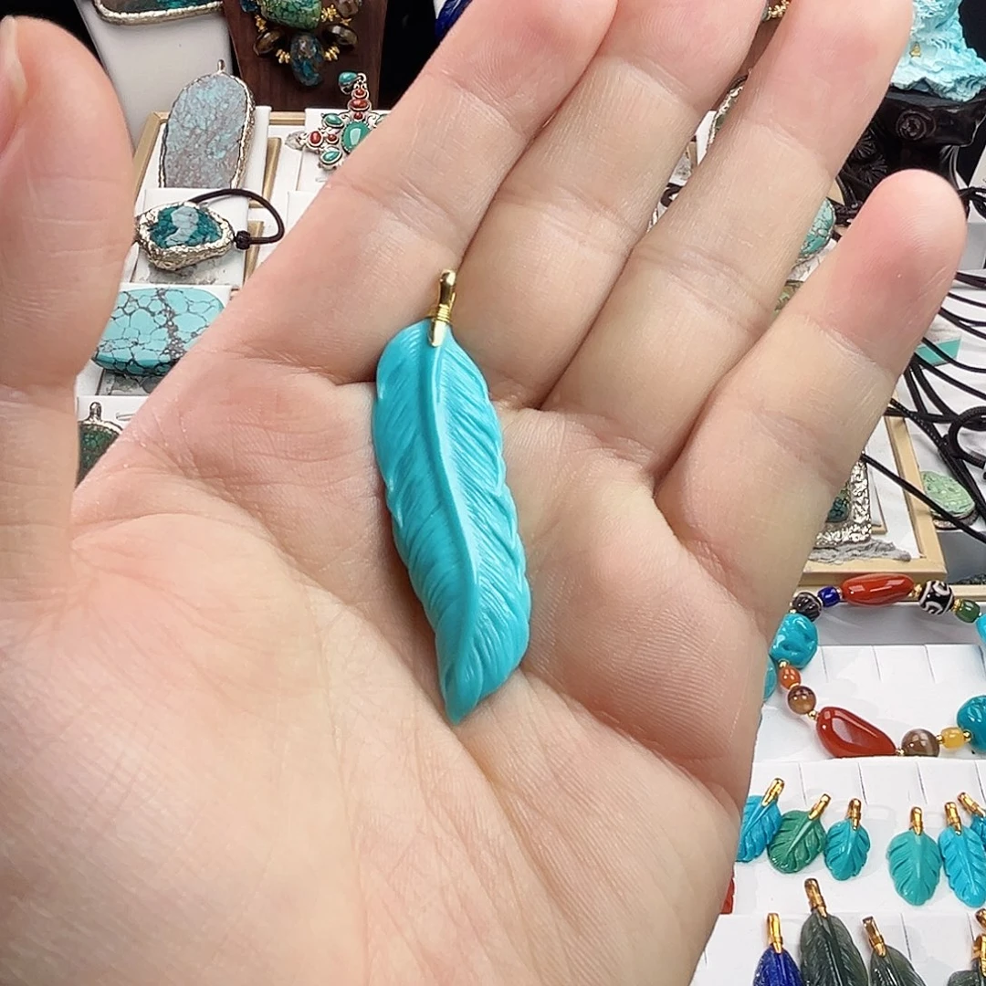 绿松石18K金镶嵌颈饰