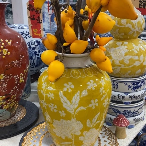 【闪购商品】摆件陶瓷花瓶摆件。。。