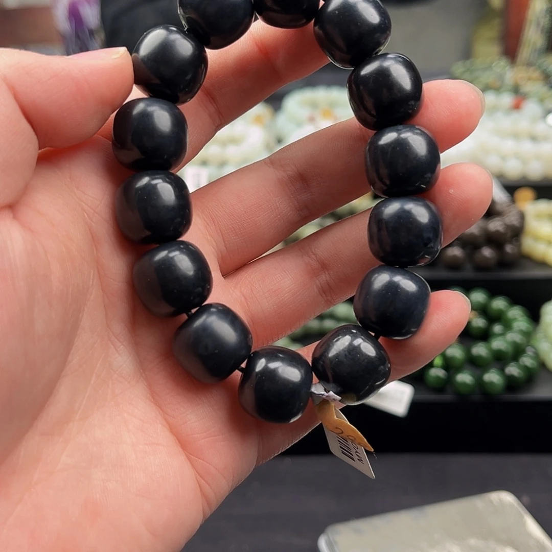 和田玉手串未镶嵌