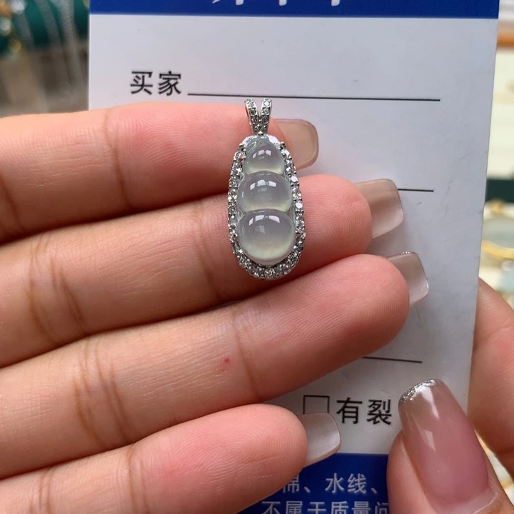 颈饰银S925镶嵌翡翠