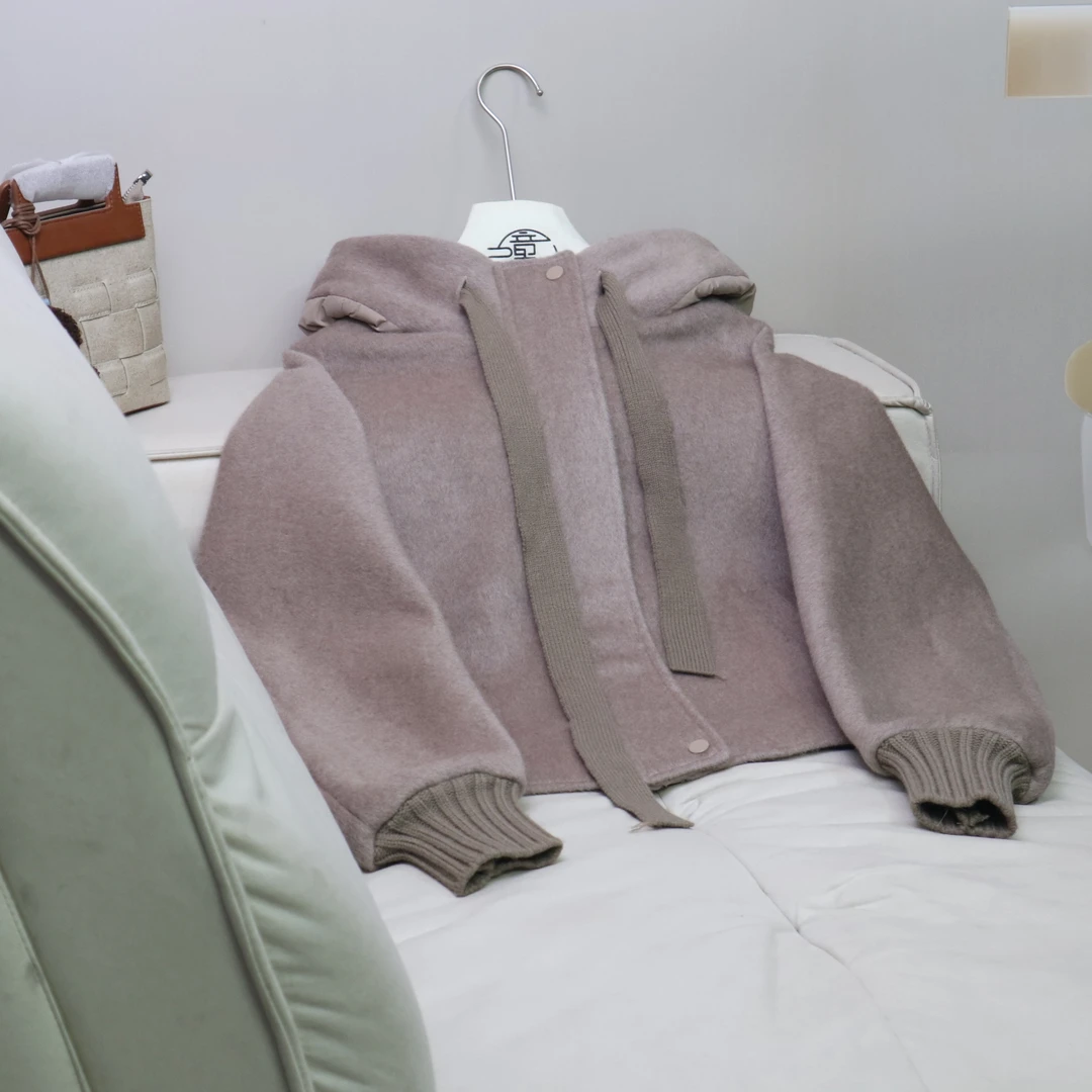 【13294】高品质原创设计浅咖百搭羽绒服瑞