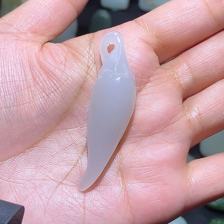 和田玉羊脂白辣子未镶嵌