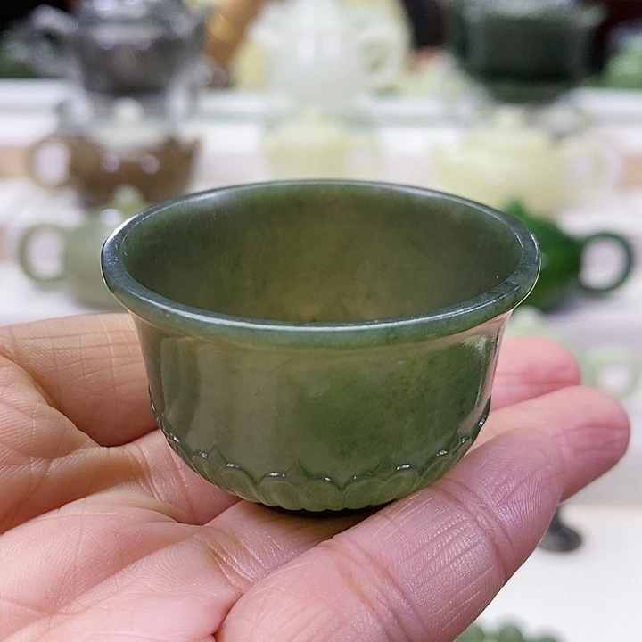 未镶嵌和田玉挂件茶杯30m l
