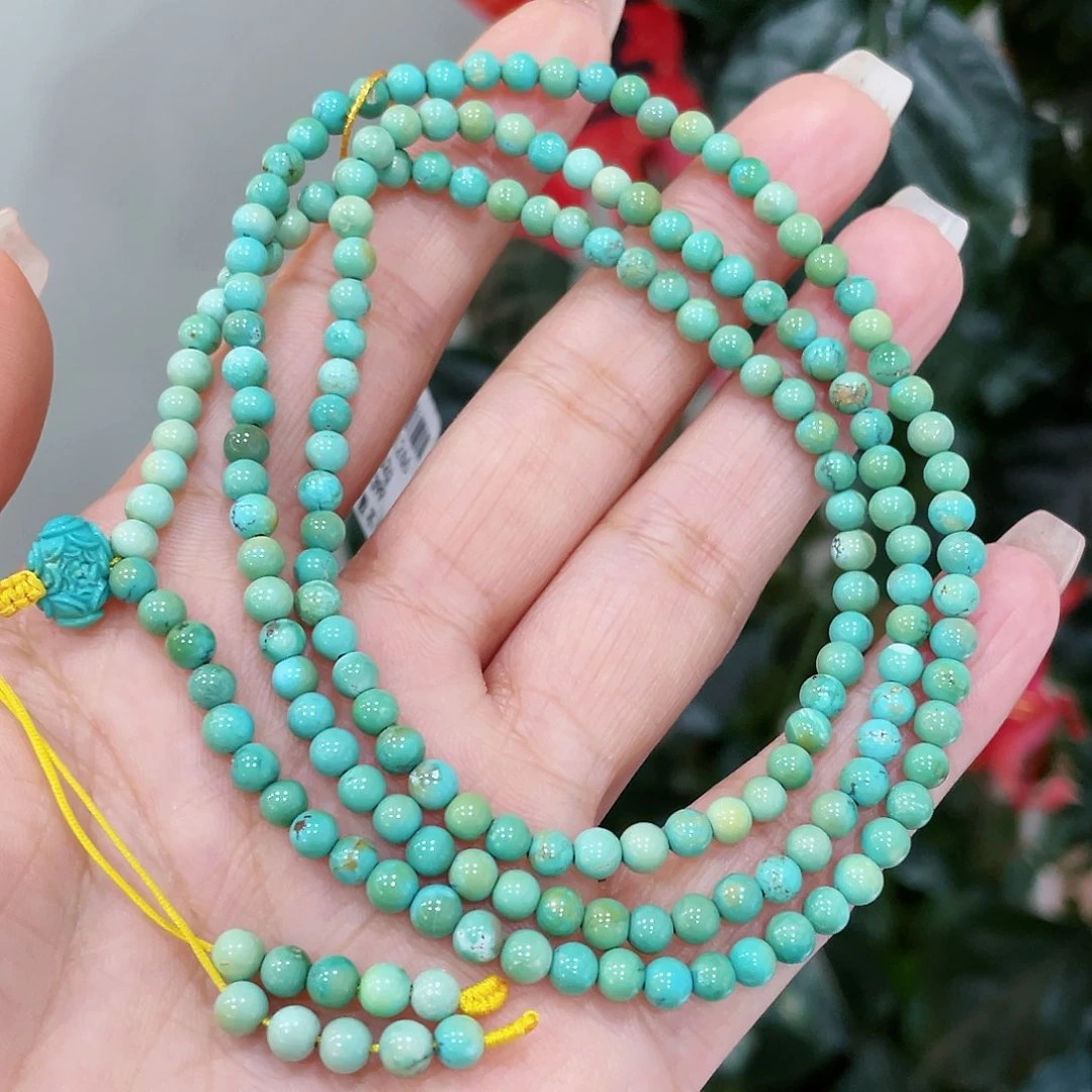 绿松石颈饰未镶嵌