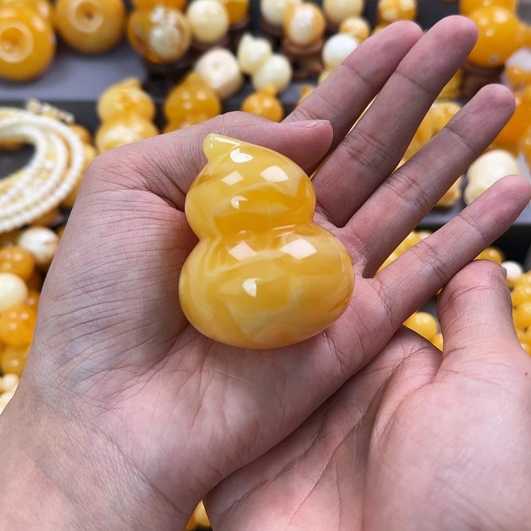 琥珀未镶嵌珠宝奇石