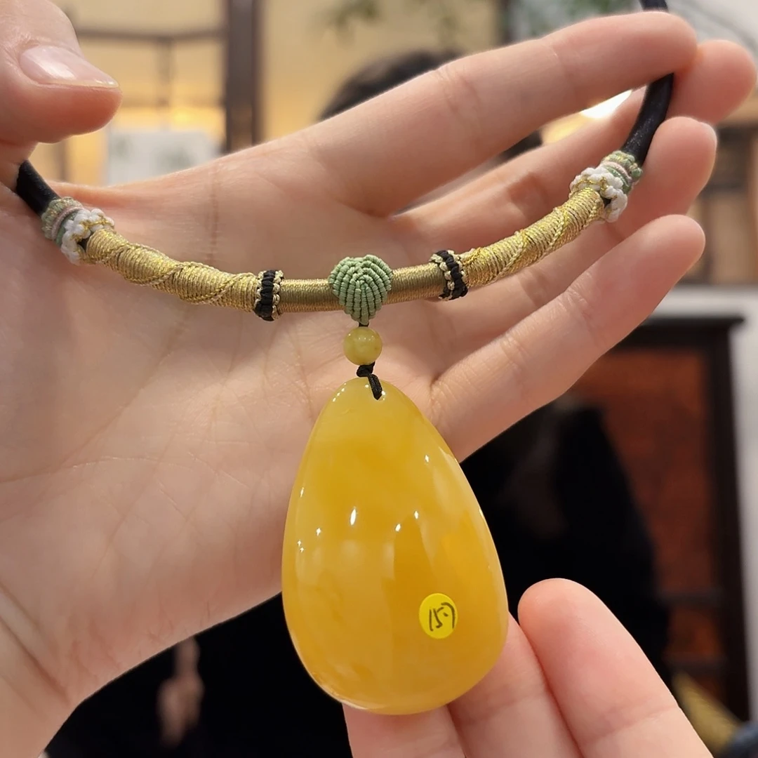 蜜蜡未镶嵌颈饰颈饰