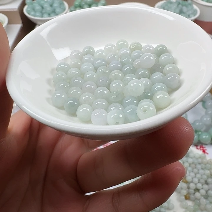 翡翠未镶嵌手链缅甸翡翠A货卡5.9mm120颗