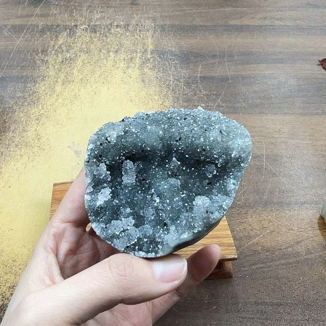 摆件紫晶未镶嵌晶体