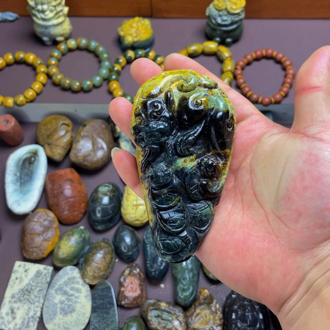 【闪购商品】未镶嵌岫岩河磨玉（透闪石质玉）挂件