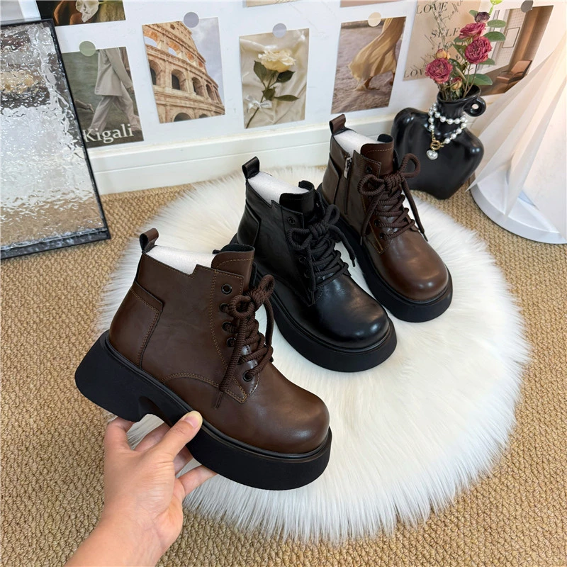 百搭圆头厚底马丁靴女加绒2025秋冬季新款休闲时尚软底显瘦小短靴