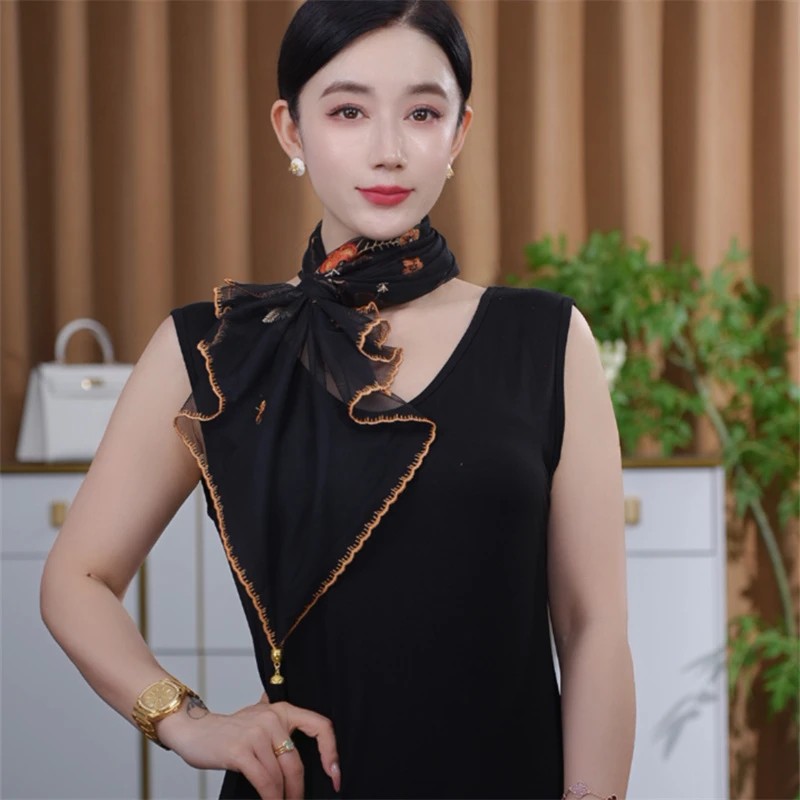 新款气质时尚百搭复古民族风高精刺绣磁扣多功能舒适丝巾