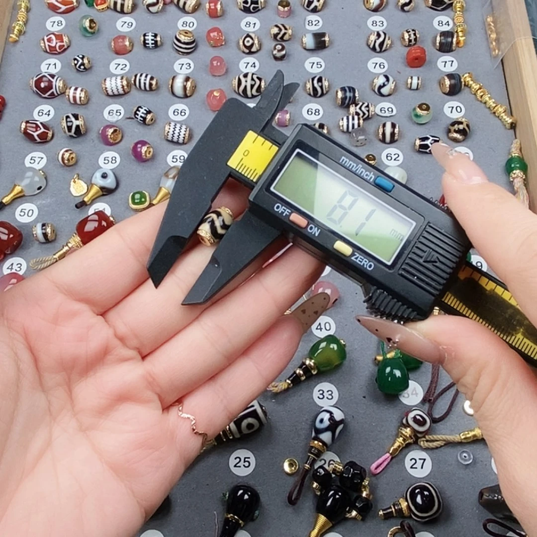 玛瑙/玉髓未镶嵌饰品