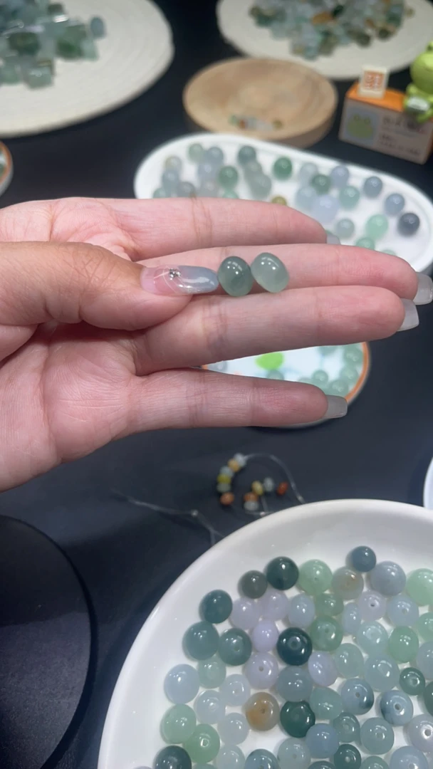 天然缅甸翡翠鼓珠