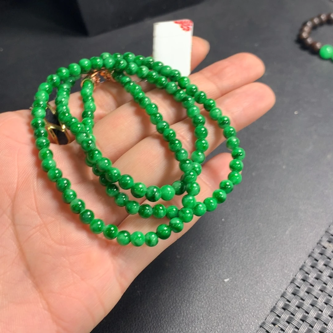 翡翠未镶嵌颈饰项链