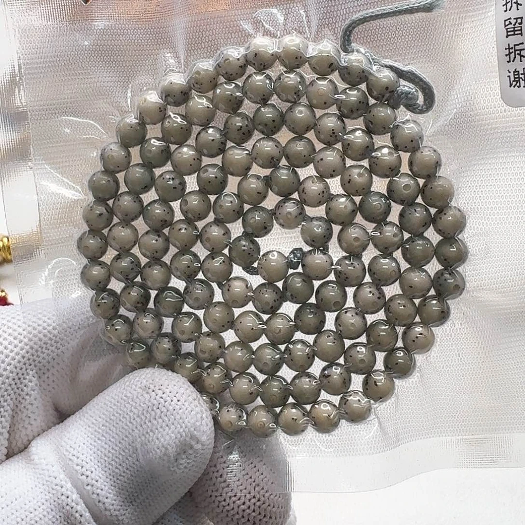 星月菩提吊坠17梵天糯冰大眼睛通体6左右圆108