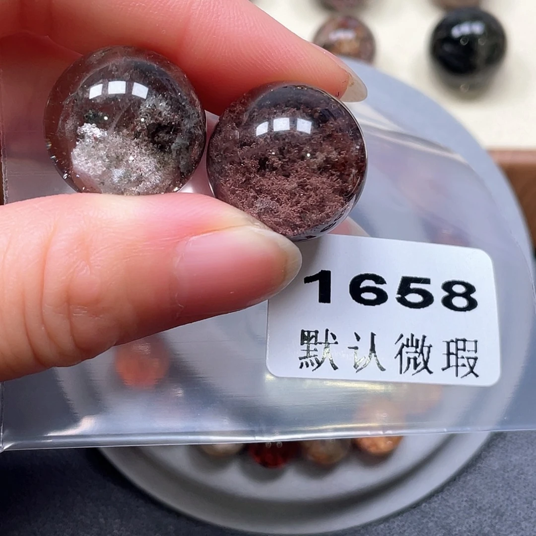 V***v吊坠(不含链)未镶嵌水晶