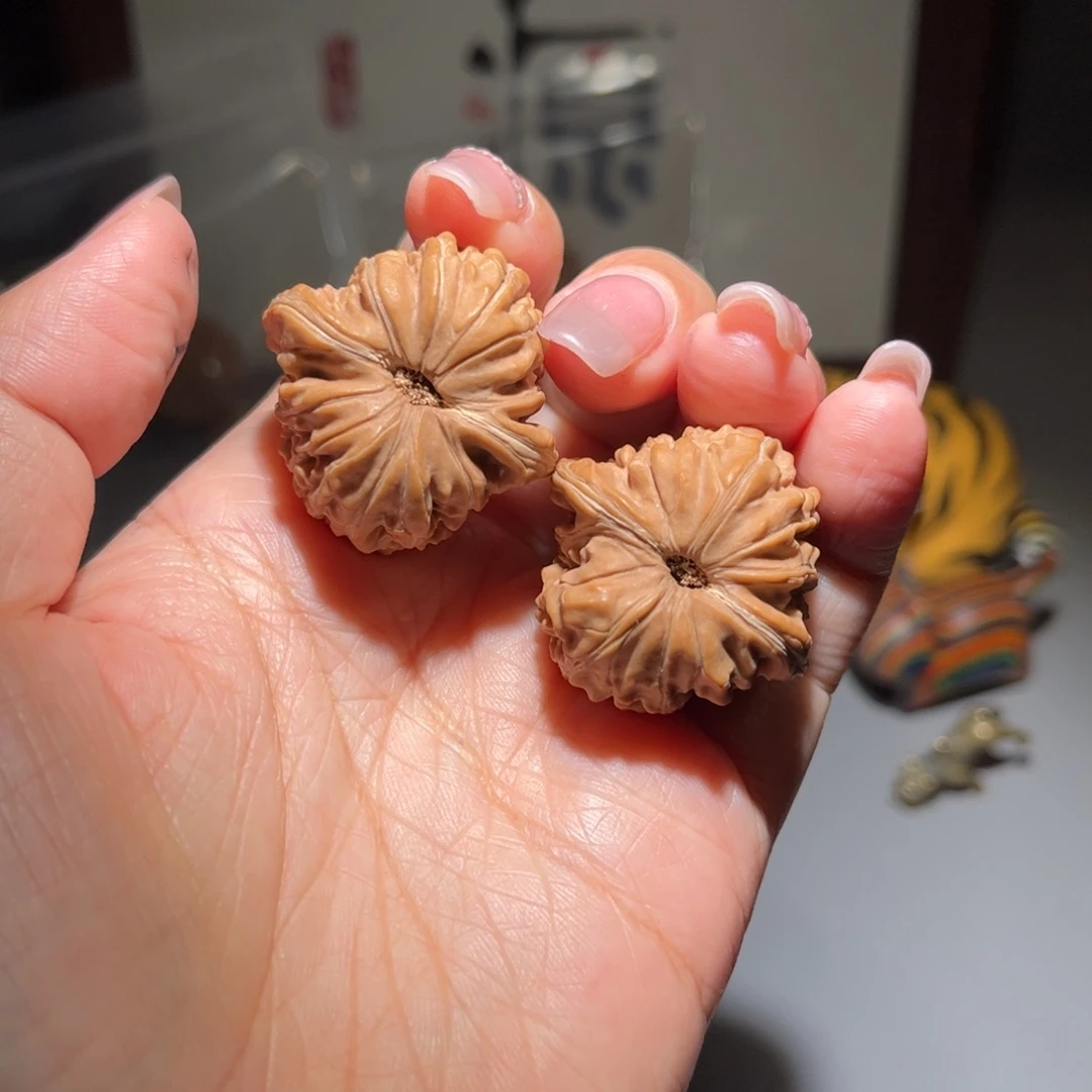 文玩核桃把件拱桥楼
