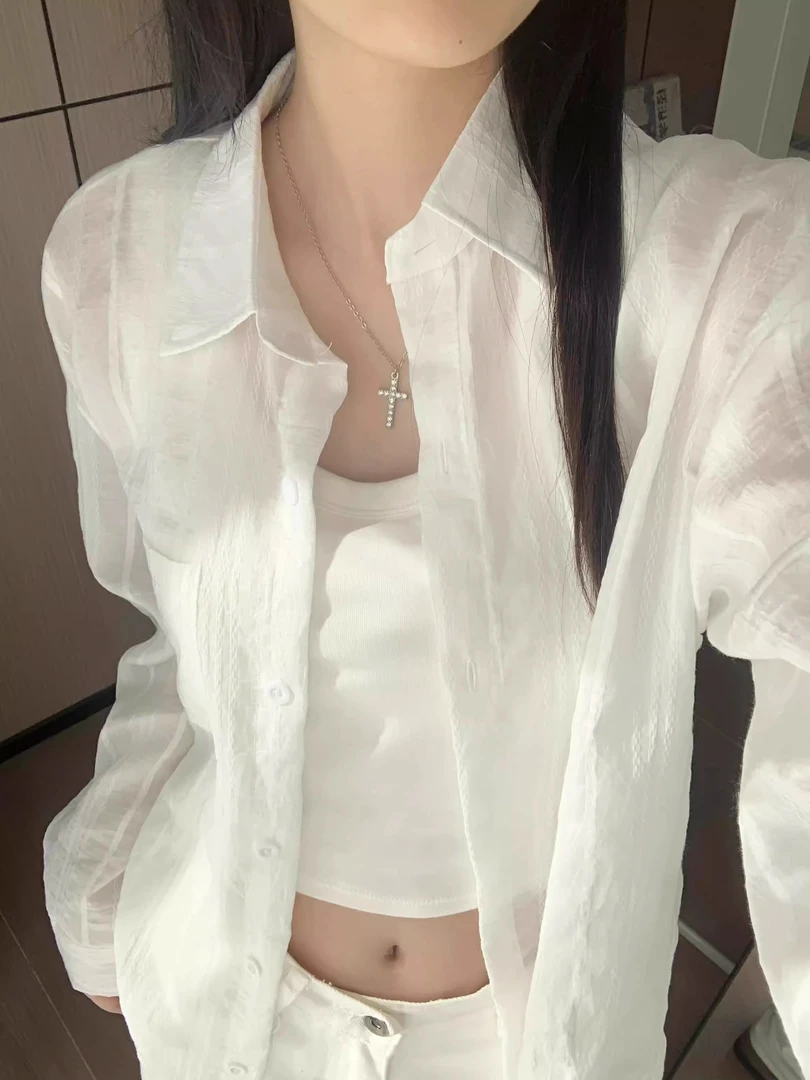 白色轻薄款防晒衬衫女款夏季2025新款气质早春穿搭高级感上衣外套