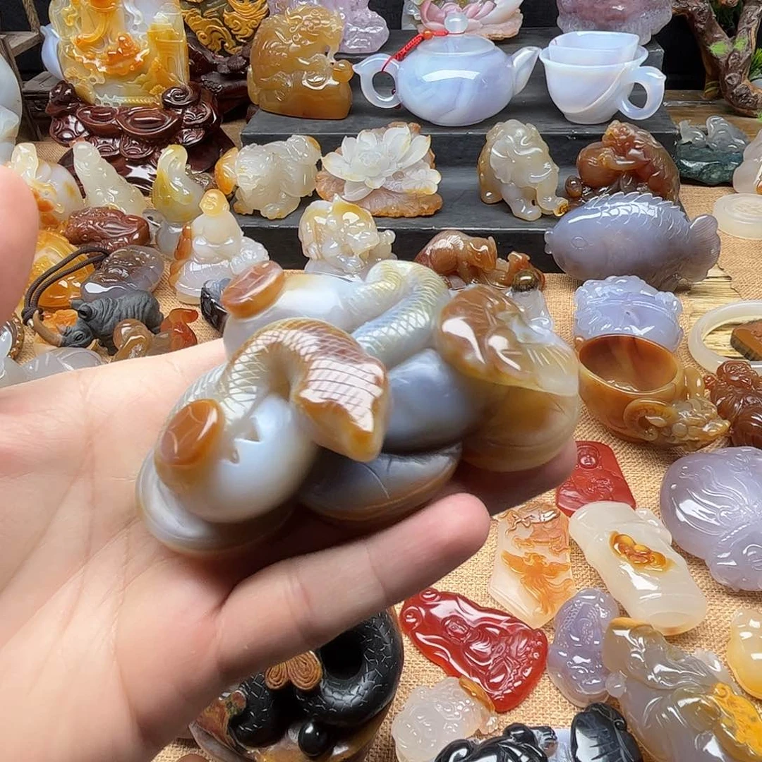 玛瑙/玉髓玛瑙未镶嵌龙*