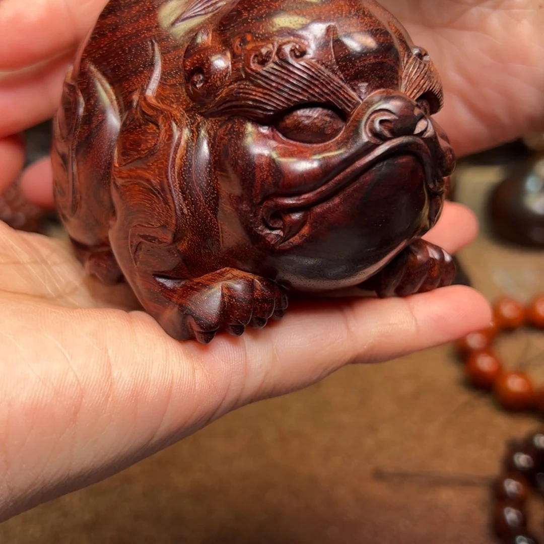 檀香紫檀（小叶紫檀）把件