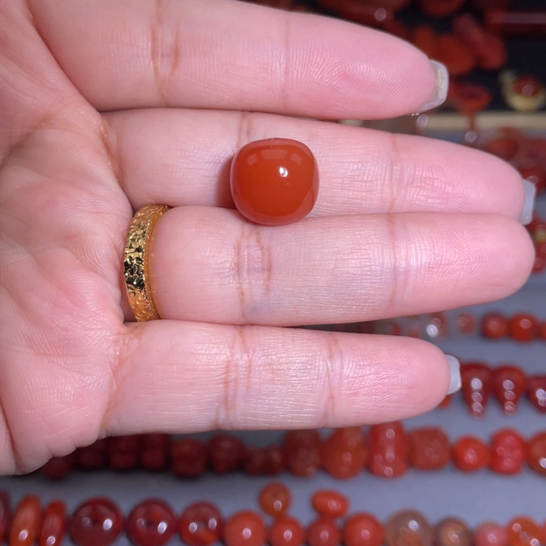 南红玛瑙老型未镶嵌霹**少